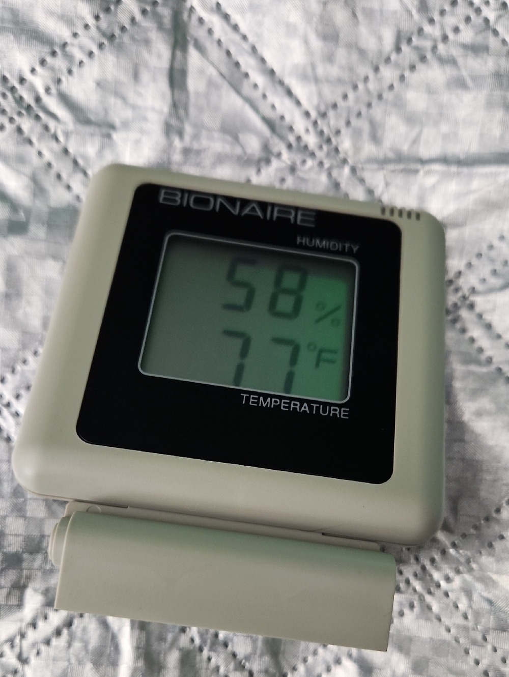 Bionaire White Digital Temperature & Humidity Monitor